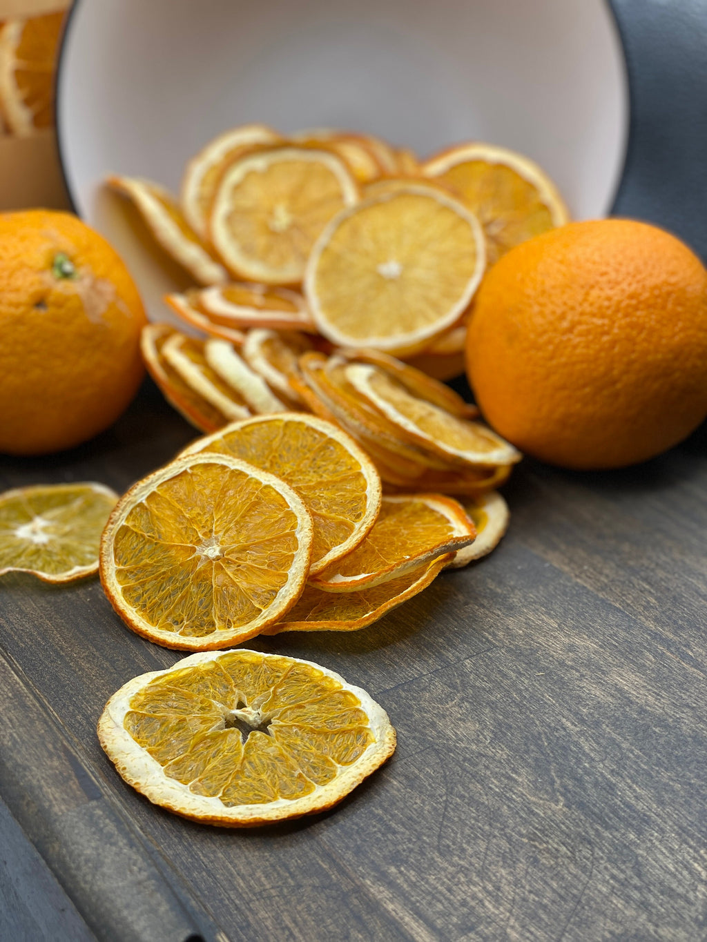 Dried Orange Slices – All-Natural Cocktail Garnish & Holiday Decor